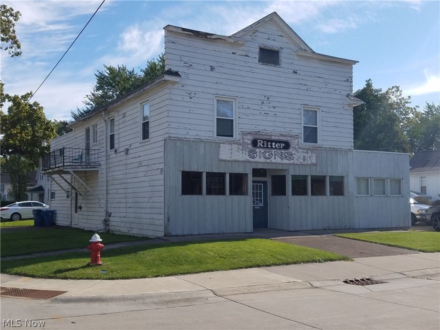 One of Lorains old sign companies with a nice 3 bedroom apartment above.  Owner retiring.  Beautiful open 1st floor retail/office/production facility plus warehouse/garage access.  Would make a great live/work art studio or office space.  Set in a mostly residential neighborhood just a few blocks from downtown Lorain.  Come and make your entrepreneurial dreams come true.