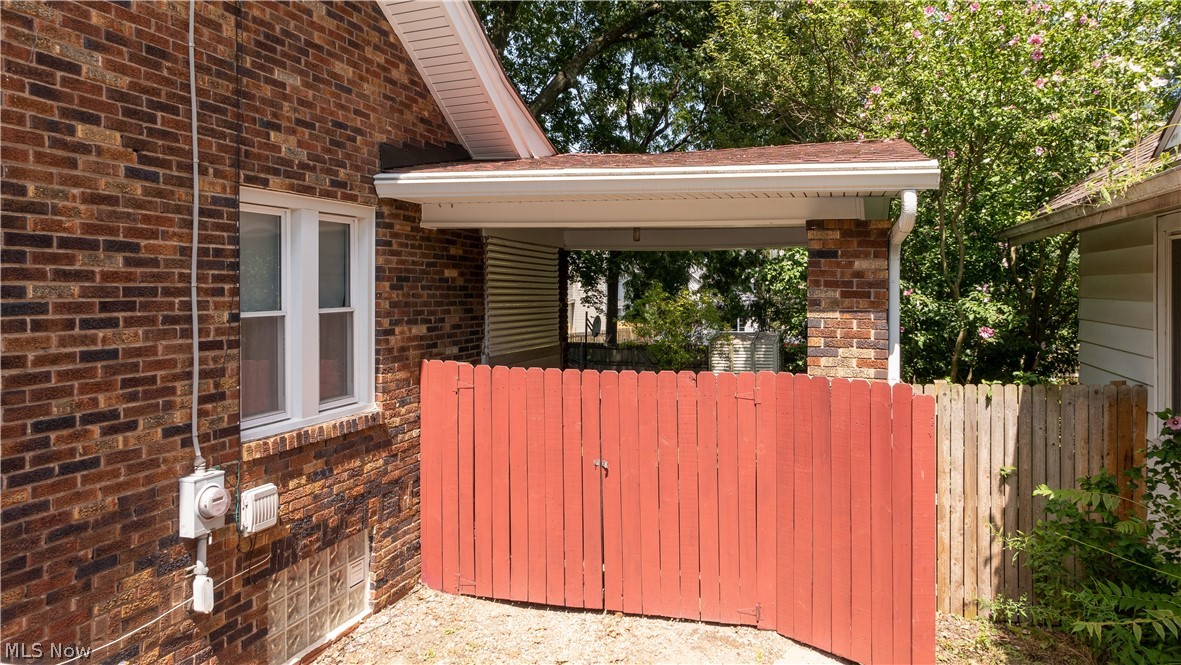 Elmwood - Residential