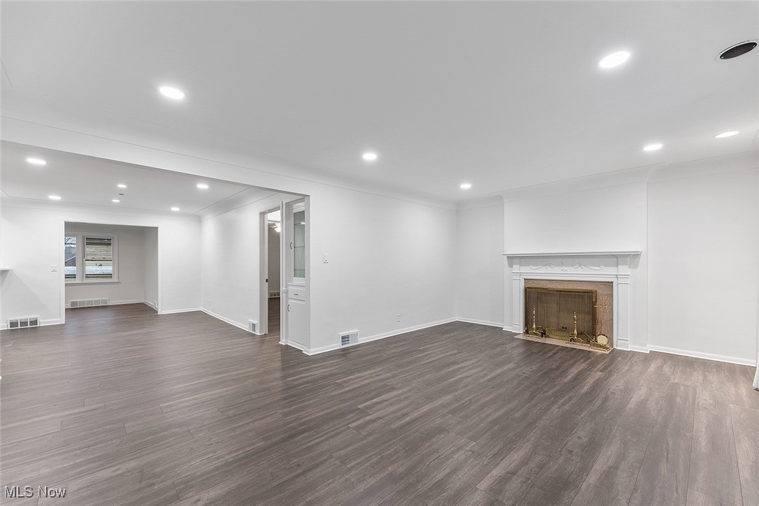 Rapid Transit - Residential Lease