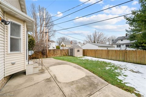 Tiny photo for 29008 Uxbridge Drive, Willowick, OH 44095 (MLS # 5187373)