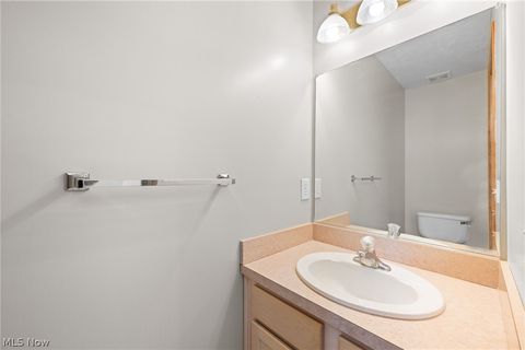 Tiny photo for 29008 Uxbridge Drive, Willowick, OH 44095 (MLS # 5187373)