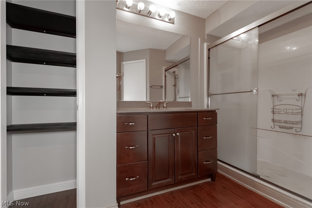 Fox Hollow/Woodhawk Condo - Residential