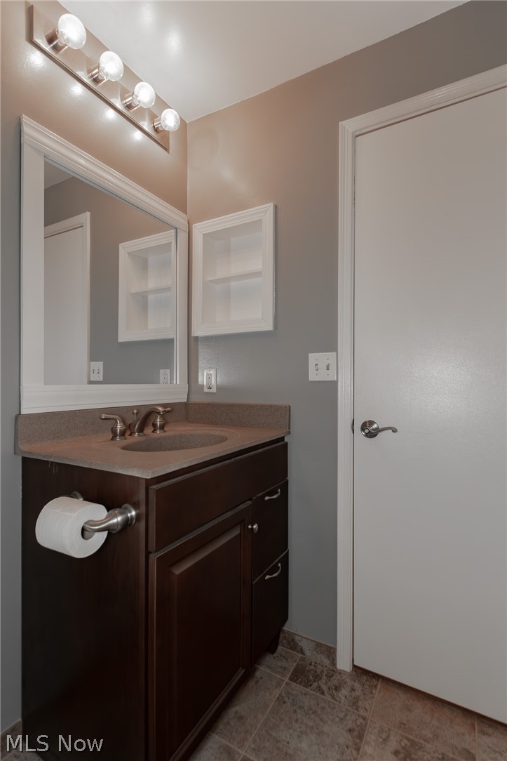 Fox Hollow/Woodhawk Condo - Residential