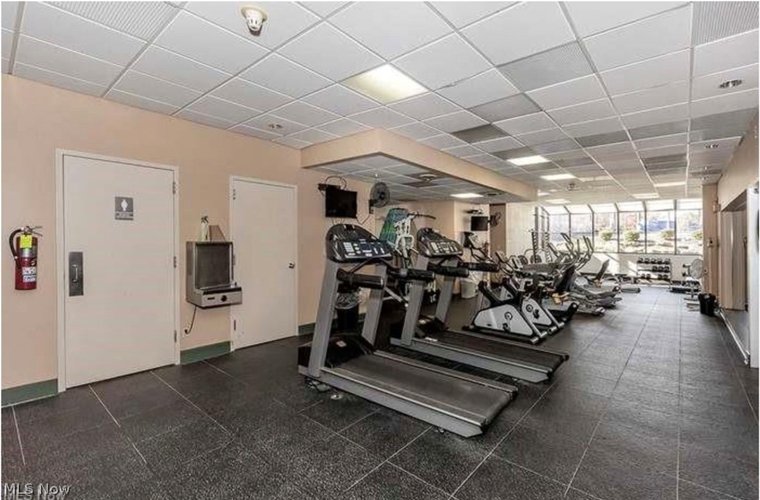 Fox Hollow/Woodhawk Condo - Residential