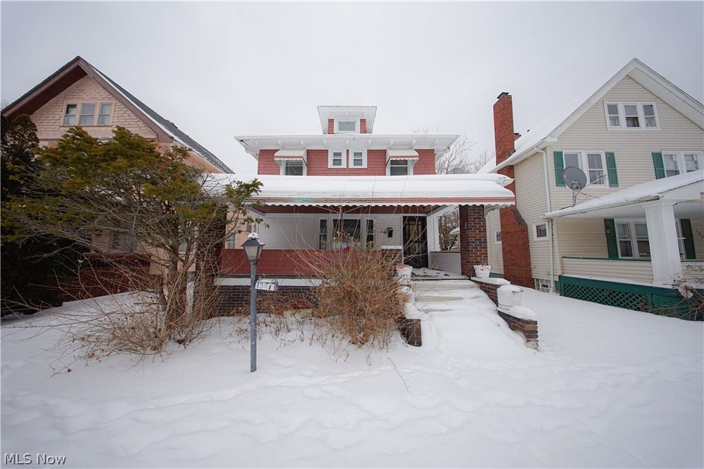 Photo of 1347 Hampton Road, East Cleveland, OH 44112 (MLS # 5185708)