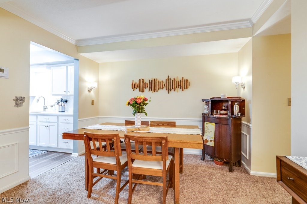 English Oaks Condo - Residential