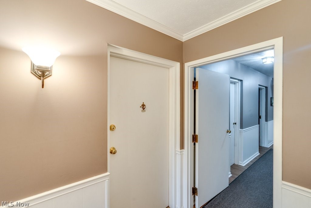 English Oaks Condo - Residential