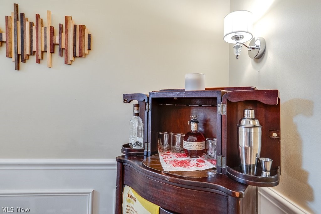 English Oaks Condo - Residential