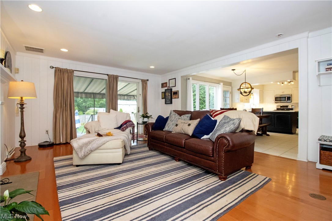 Hills & Dales - Residential