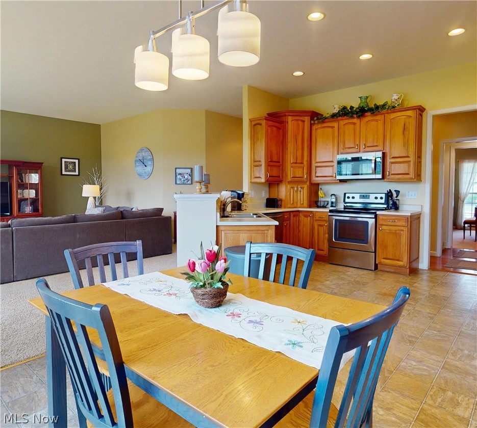 Meadow Lakes Sub - Residential