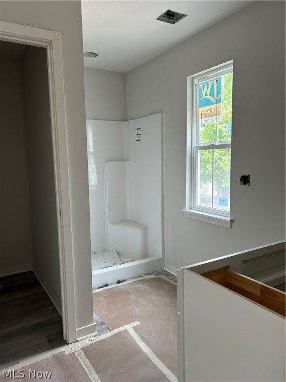 Willobee On The Lake - Residential