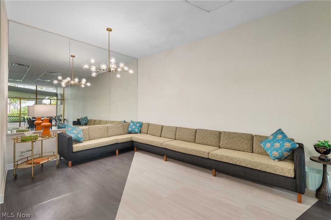 Carlton House Condominiums - Residential