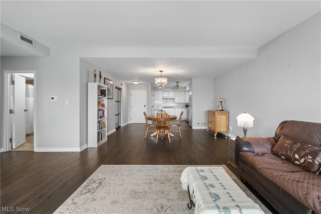 Carlton House Condominiums - Residential