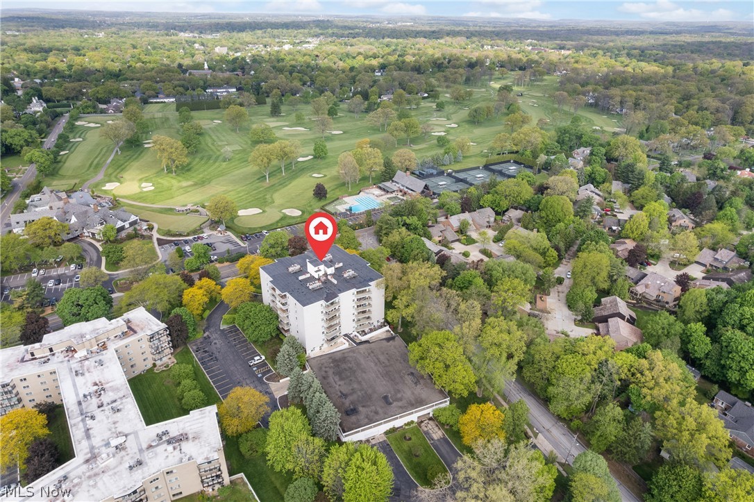 Carlton House Condominiums - Residential