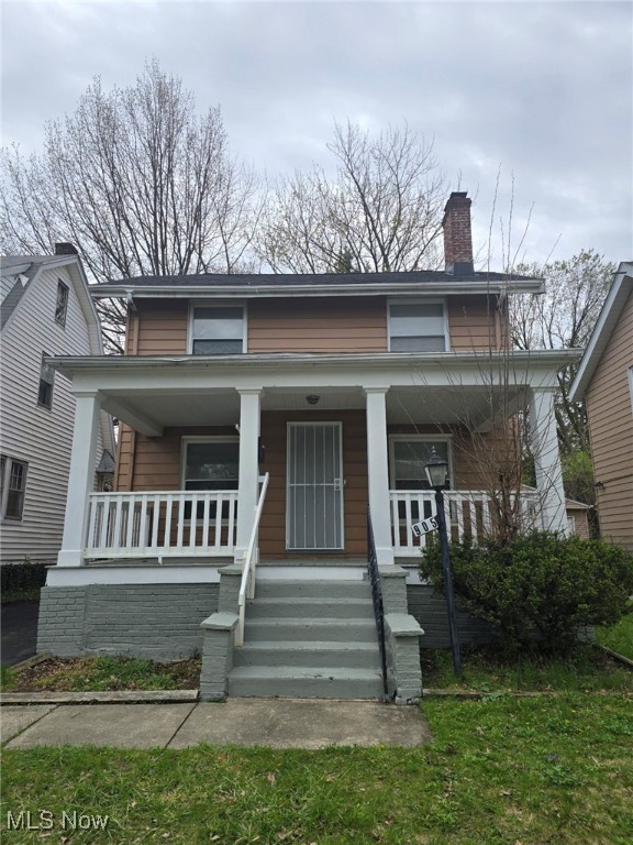 Nicely renovated 3 bedroom 1.5 bath home in great location. 2 car detached garage and mudroom at back of home. Basement is open area for extra living space or storage and laundry area. Range and refrigerator included in lease and installed before move in.