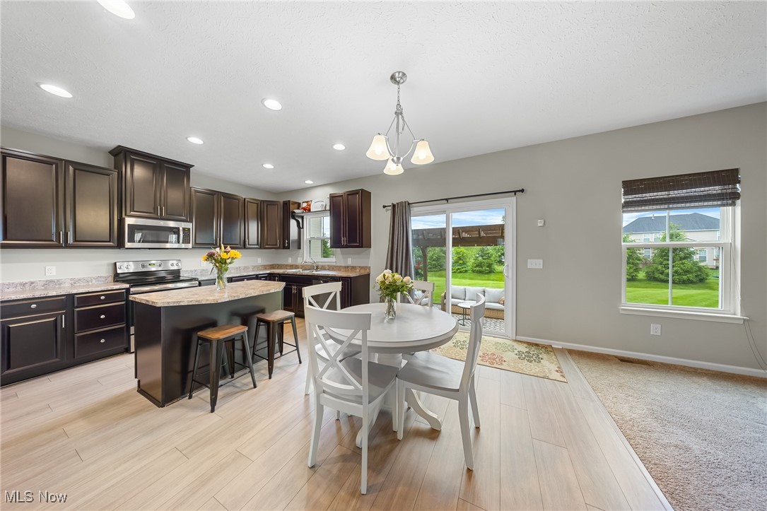 6539 Stoneyridge Drive, Medina, Ohio image 4