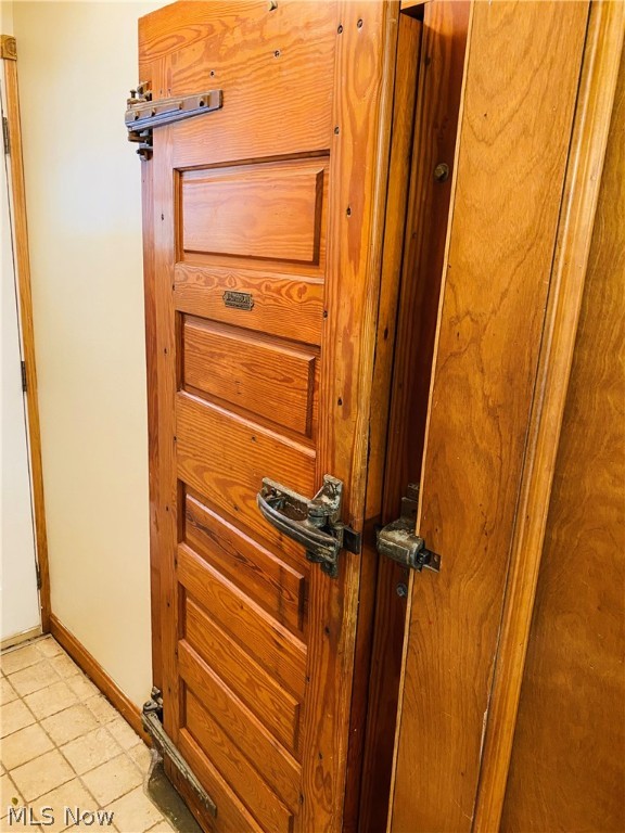 Teseng 01 - Residential