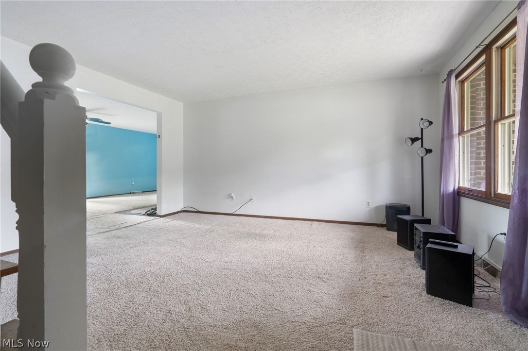 Heatherwood Knolls - Residential Income