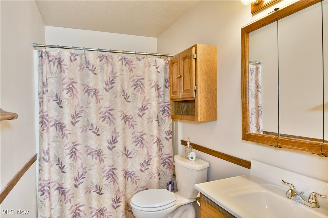 172 Camrose Drive, Niles, Ohio image 19