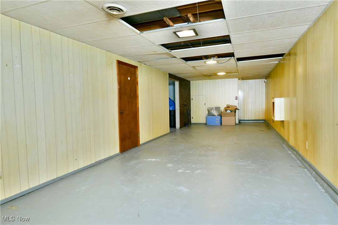 172 Camrose Drive, Niles, Ohio image 30