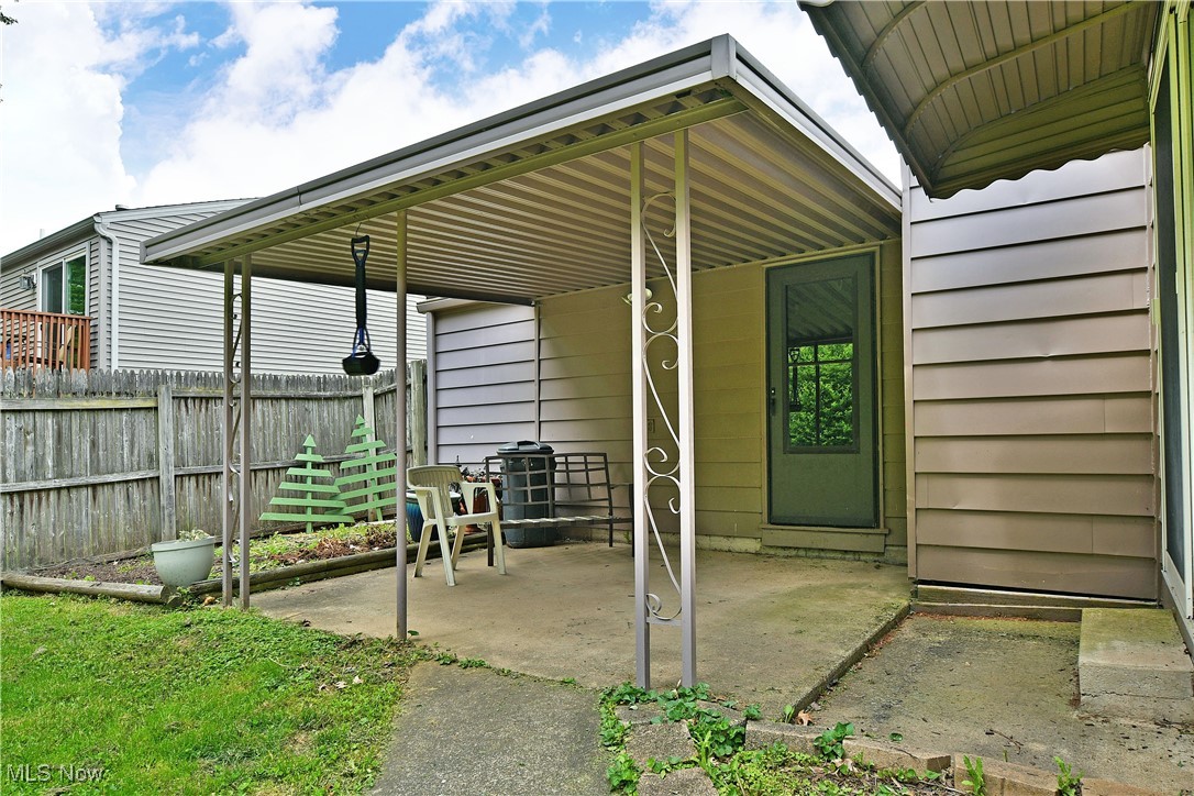 172 Camrose Drive, Niles, Ohio image 35