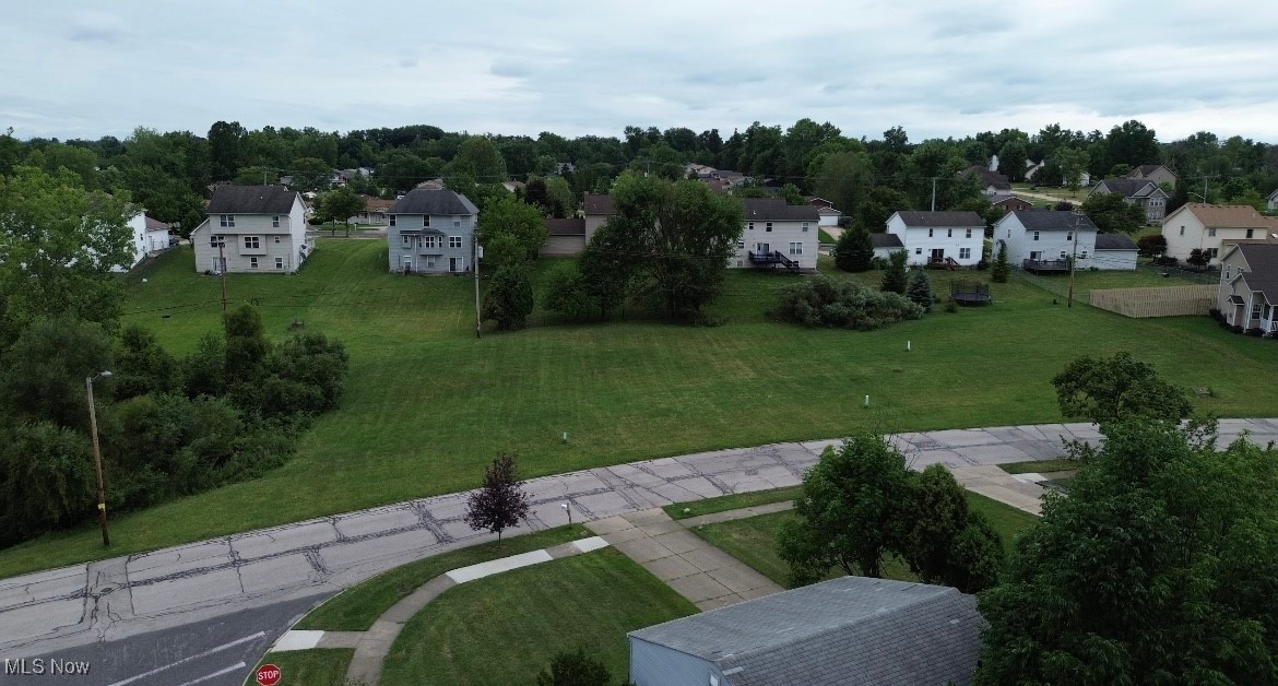 Photo 2 of 31 of 25644 Buckthorn Road land