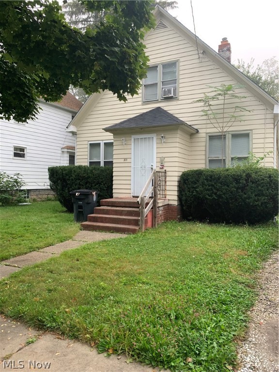 A great opportunity as an investment, or to make your own home!