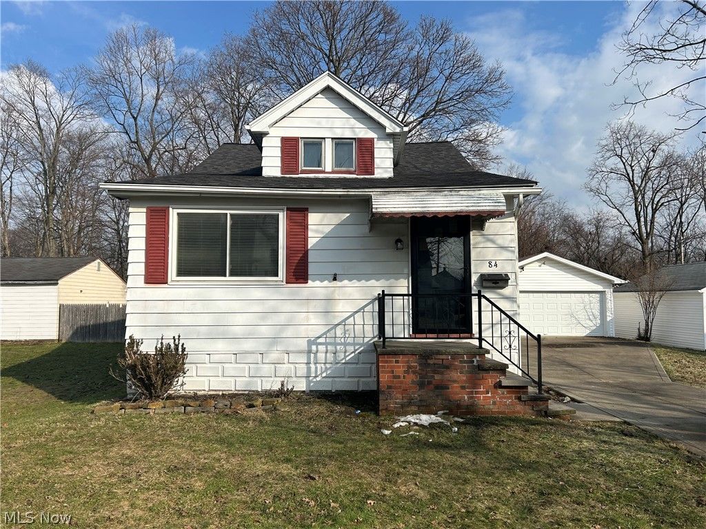 Photo of 84 Thames Avenue, Bedford, OH 44146 (MLS # 5191263)