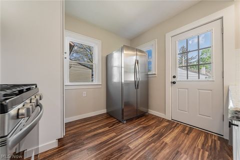 Tiny photo for 17408 Elsienna Avenue, Cleveland, OH 44135 (MLS # 5203456)