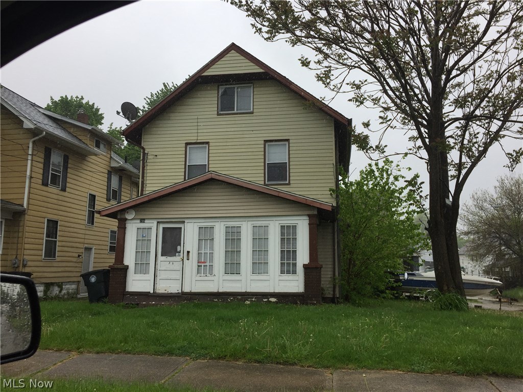 Great cash flow property. Currently rented for $700/mo to tenant in a year lease. Gross income of $8,400/yr before taxes and insurance. Updated kitchen with oak cabinets. Newer Vinyl windows. Updated plumbing and electric.