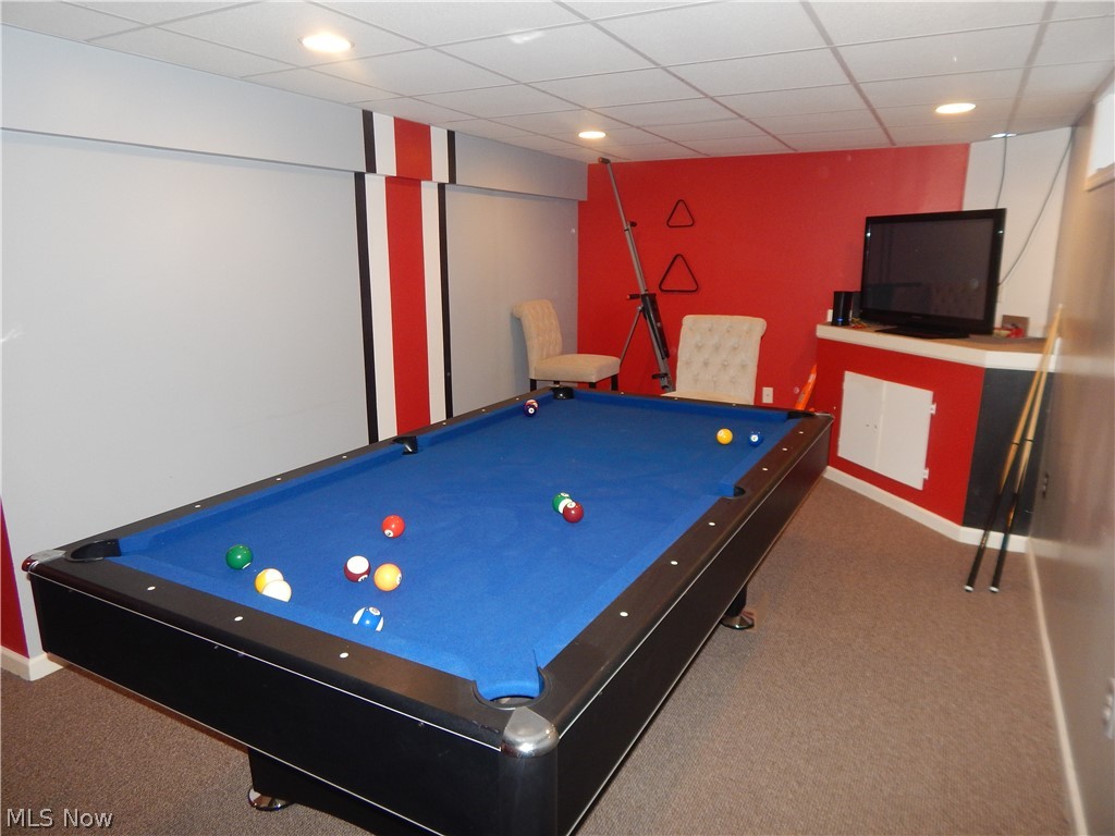 Williamsburg Court Condos - Residential