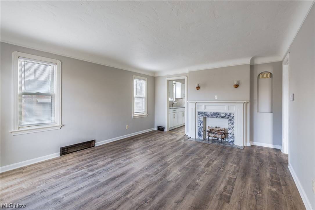 Blaser Realty Companys Rdglaw - Residential