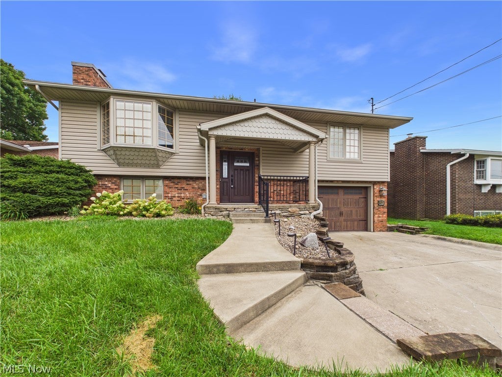 3206 Charles Drive