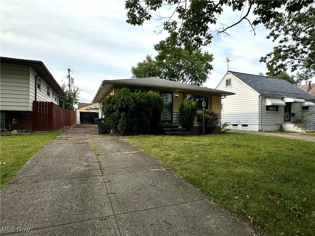 Welcome to this 3 bedroom, 1 bathroom home that is just waiting for a new owner. This home has had renovations started and is just in need of a new owner to finish up what has been started. The property sits on a dead-end street which provides privacy. Schedule your own private showing today.