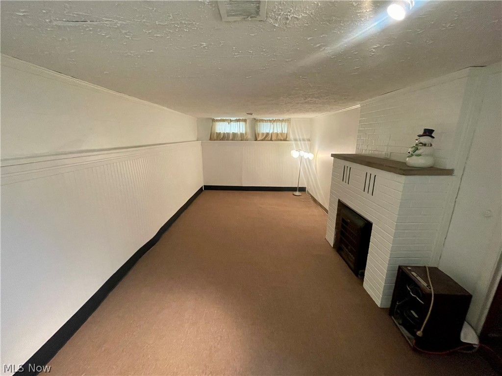 Mayfield Hlnd 02 - Residential