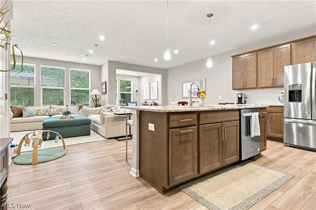 27878 Birchwood Court