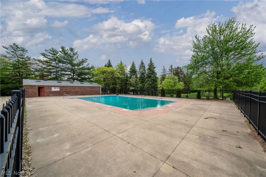 Concord Village J Condo - Residential