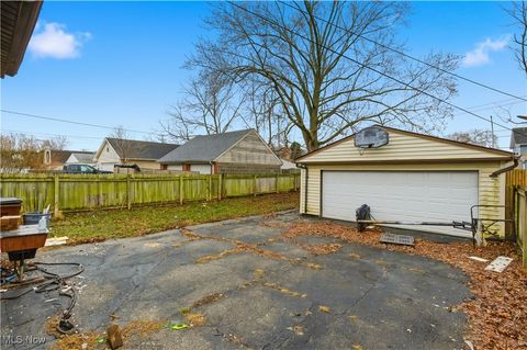 Tiny photo for 7923 Jameson Road, Parma, OH 44129 (MLS # 5179921)