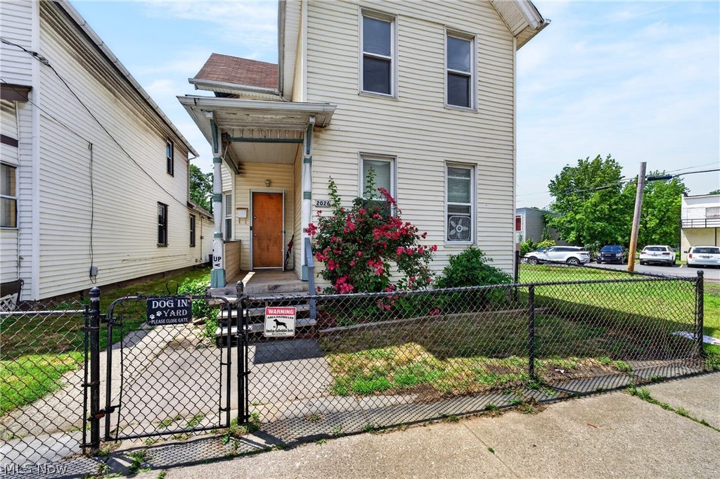 Photo of 2026 W 44th Street, Cleveland, OH 44113 (MLS # 5220838)