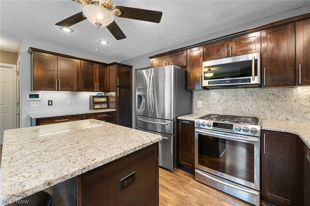 Burnham Hills East 01 - Residential