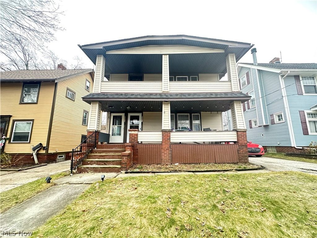 Photo of 2007 Tate Avenue, Cleveland, OH 44109 (MLS # 5189048)