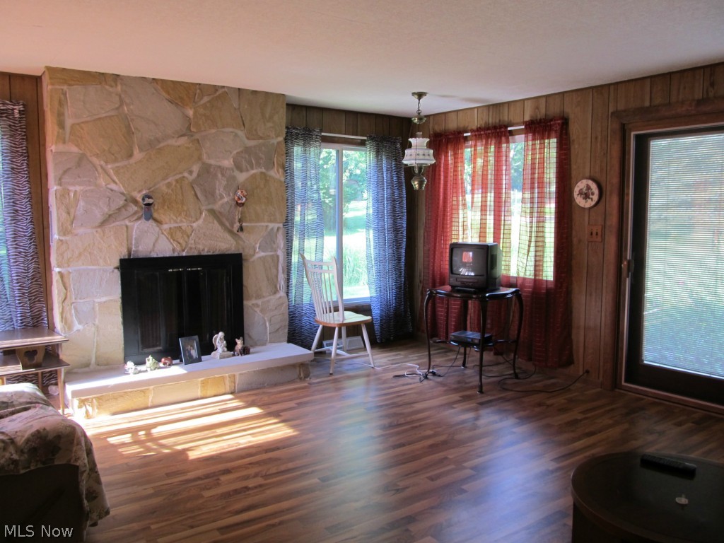 Hi View - Residential