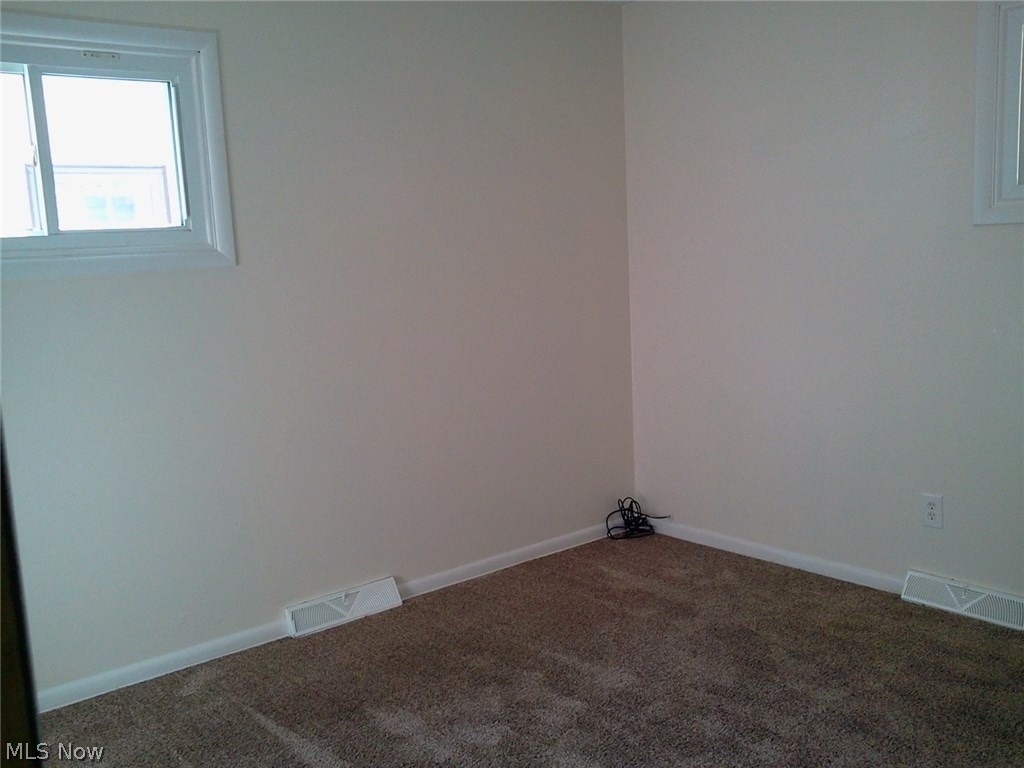 Knickerbocker - Residential