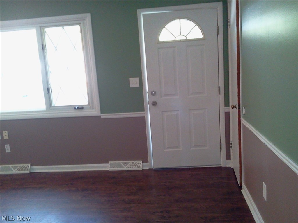 Knickerbocker - Residential