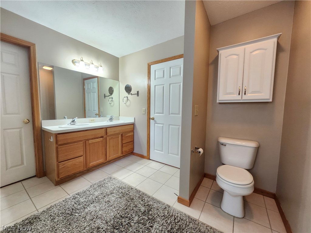 Woods Of Burlington Sub - Residential