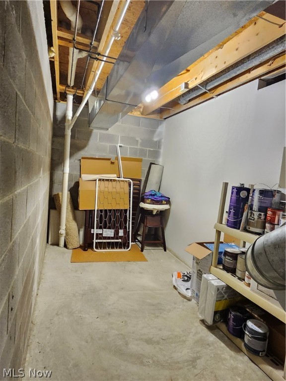 Woods Of Burlington Sub - Residential