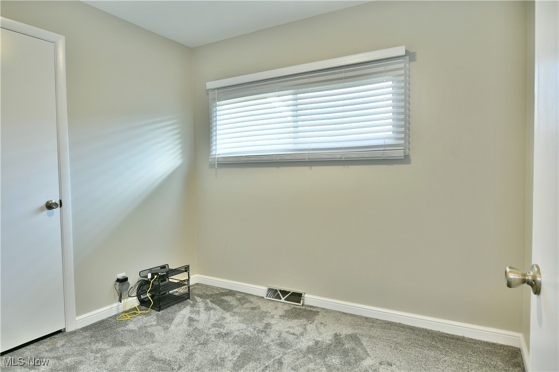 2230 Bel Aire Ln, Poland, Ohio image 32