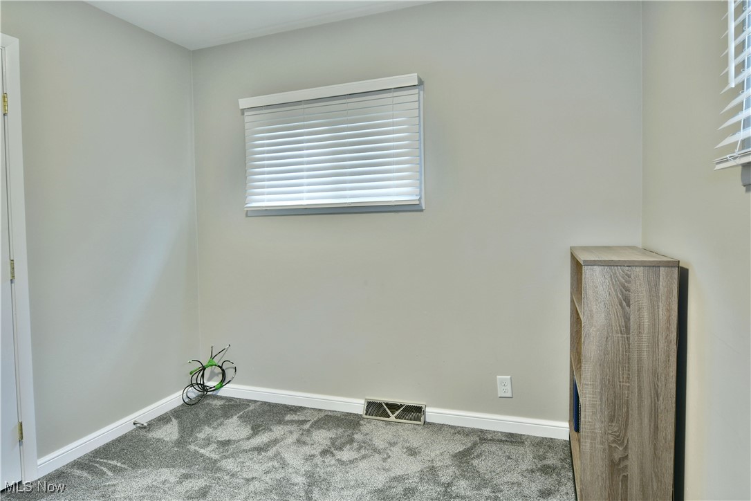 2230 Bel Aire Ln, Poland, Ohio image 30