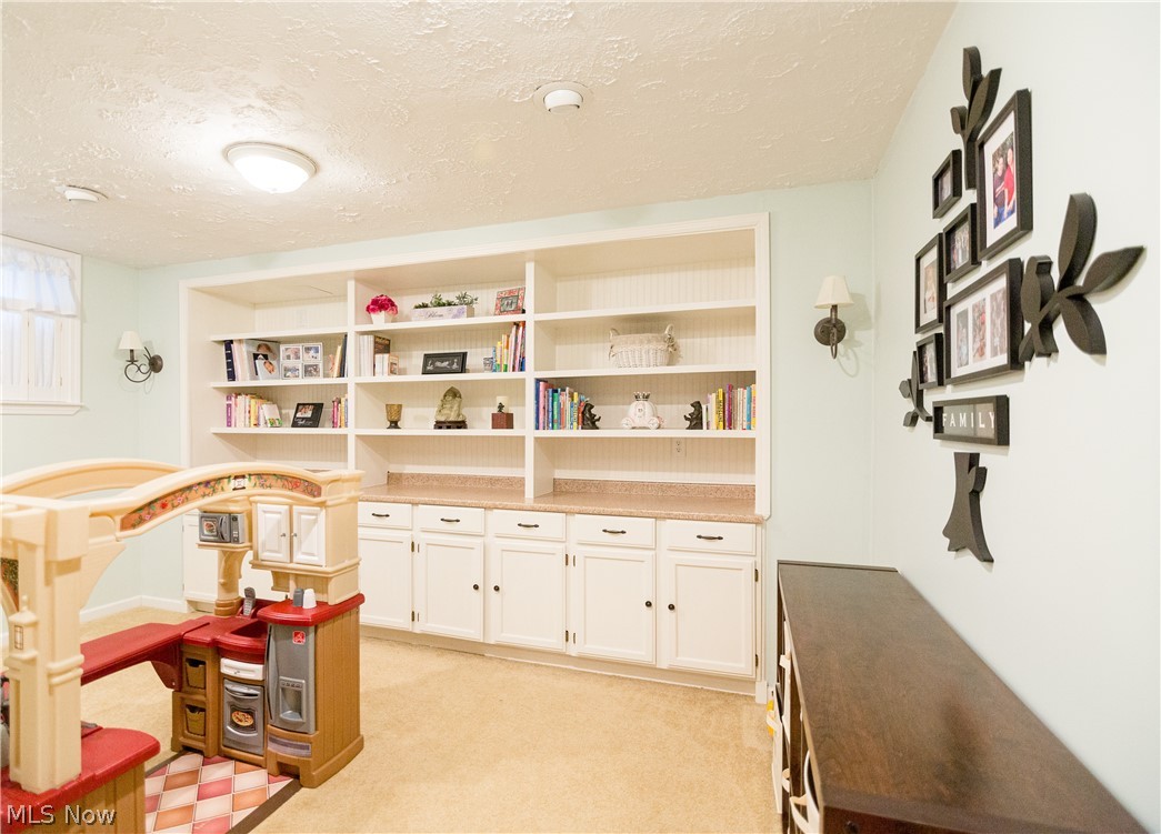 Meadow Lakes Sub - Residential