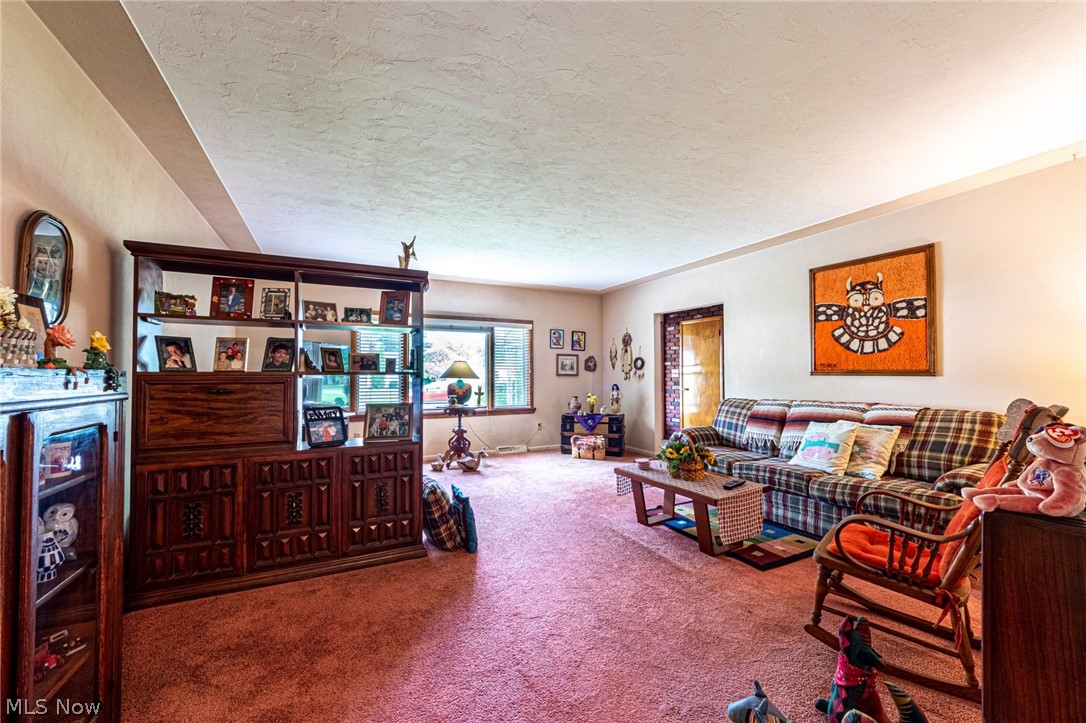 Manor Jay - Residential